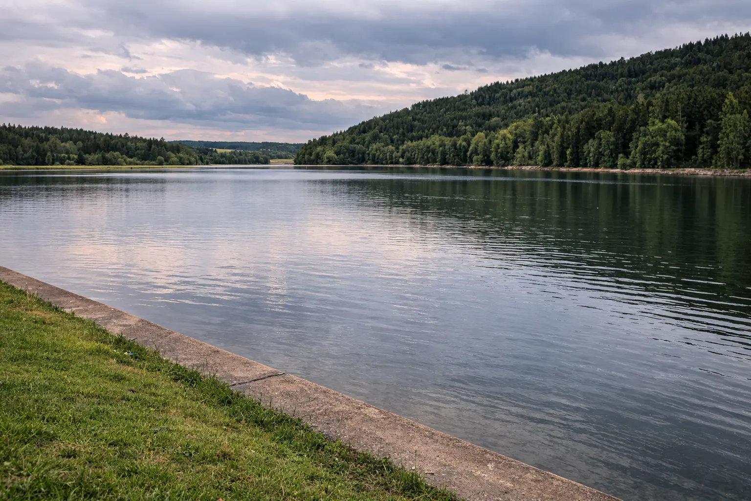 Studie vodní nádrže Studie vodní nádrže